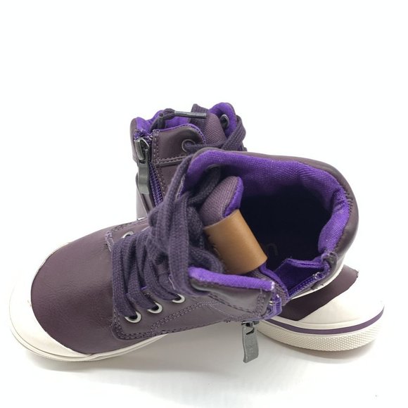 UGG Little Kids Damian Distressed Shoe Electric - Picture 8 of 9